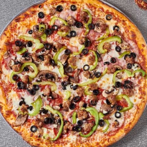 L.A. Super Combo Pizza.